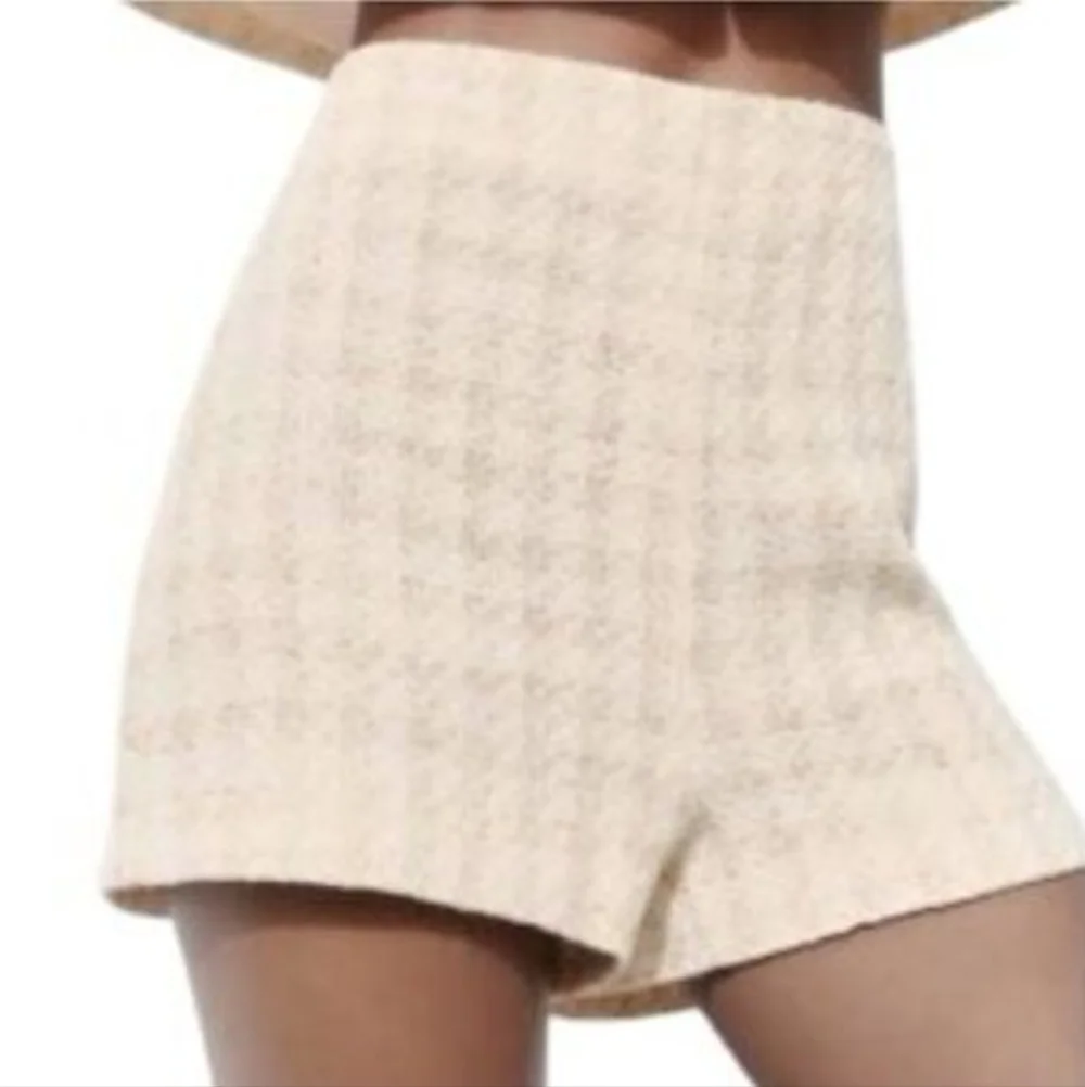 Zara Checkered Shorts Side Zipper Size XS - Picture 1 of 11